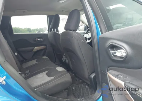 2017 Jeep Cherokee Altitude Fwd z USA, uszkodzony, nr VIN 1C4PJLAB6HW617599